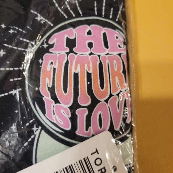 EVERYDAY TEE - SIGNATURE JERSEY FUTURE IS LOVE BLACK Size 2 - Picture 8 of 9